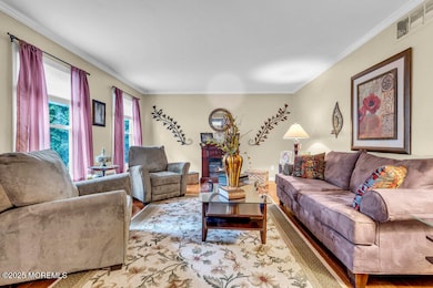 19 Bartlett Ct, Matawan, NJ 07747 - photo 5