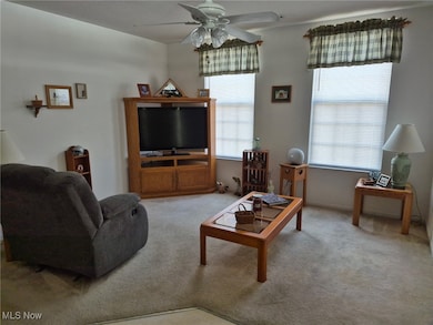 400 Oxford Oak Dr, Columbus, OH 43004 - photo 3