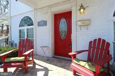 904 Glaizewood Ct, Takoma Park, MD 20912 - photo 3