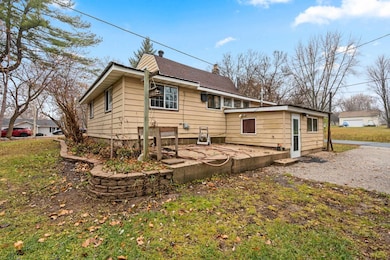 N9198 Pine Ave, East Troy, WI 53120 - photo 5