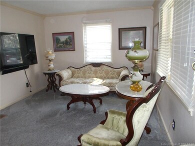 1714 Lilly Ln, New Albany, IN 47150 - photo 3