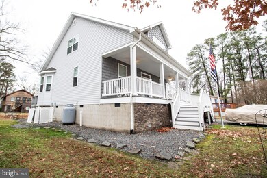 1311 Lossing Ave, Colonial Beach, VA 22443 - photo 4