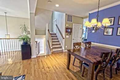 12758 Heron Ridge Dr, Fairfax, VA 22030 - photo 6