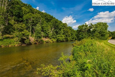 River Frontage on New River