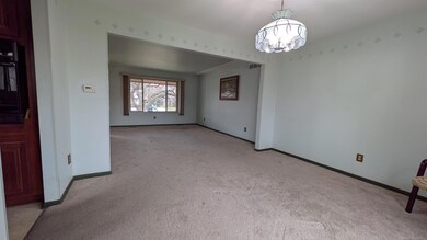 40203 Vincenzia Dr, Clinton Township, MI 48038 - photo 6