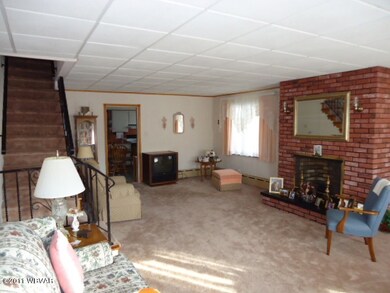 1205 W Walnut St, Coal Township, PA 17866 - photo 4
