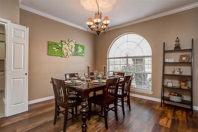 7909 Whispering Woods Ln, North Richland Hills, TX 76182 - photo 5