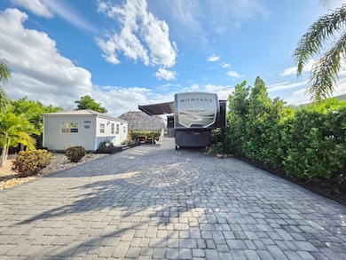 632 SW 35th Trace unit 185, Okeechobee, FL 34974 - photo 2