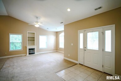 3832 W Palmyra Ct unit 20, Peoria, IL 61604 - photo 4