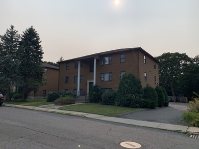 60 Chapin St unit B, Holyoke, MA 01040 - photo 7