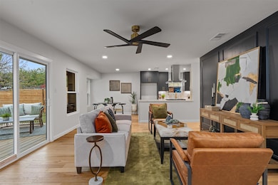 4714 Bundyhill Dr, Austin, TX 78723 - photo 2