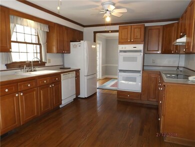 Updated Kitchen with laminate floor , Double oven 
