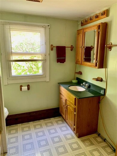 10 Willow Ct, Winchester, NH 03470 - photo 6