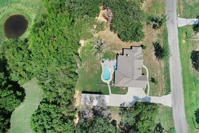 144 Flying Diamond Dr, Springtown, TX 76082 - photo 5