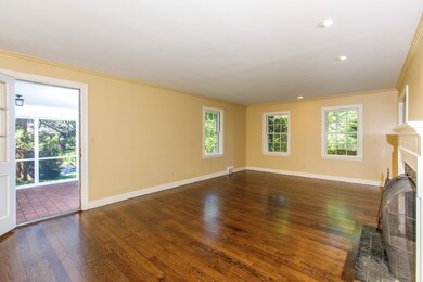2 Barnstable Rd, Wellesley Hills, MA 02481 - photo 5