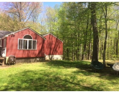 69 Wash Pond Rd, Hampstead, NH 03841 - photo 3