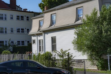 27 Laurel St, Roxbury, MA 02119 - photo 3