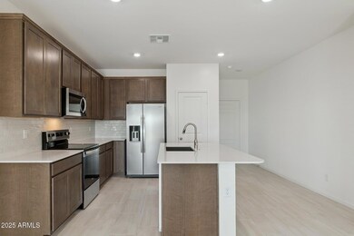 25471 W Fraktur Rd, Buckeye, AZ 85326 - photo 5