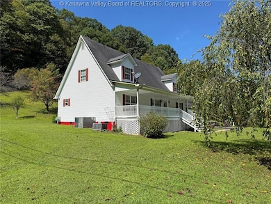 23836 Pond Fork Rd, Bob White, WV 25028 - photo 5