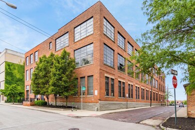 026_Front St (Unit 115) - 120