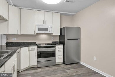 3756A Madison Ln unit 3756A, Falls Church, VA 22041 - photo 6
