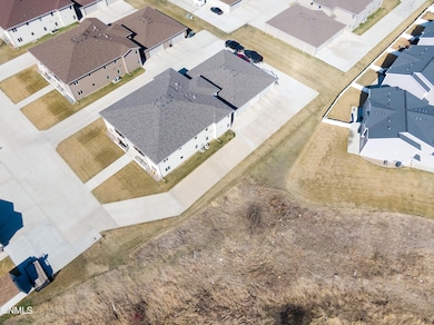 2510 Nash Ln 4-03