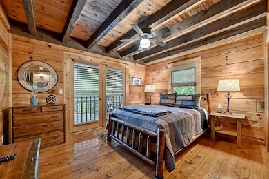 304 Ridge Cir, Blue Ridge, GA 30513 - photo 4