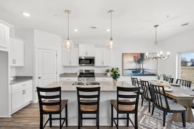 2108 Cleveland Ln S, Cambridge, MN 55008 - photo 6