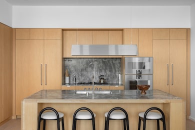 Olympia Dumbo unit 20 B, New York City, NY 11201 - photo 5