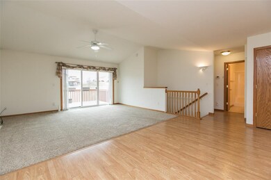 3617 Banar Dr SW, Cedar Rapids, IA 52404 - photo 5