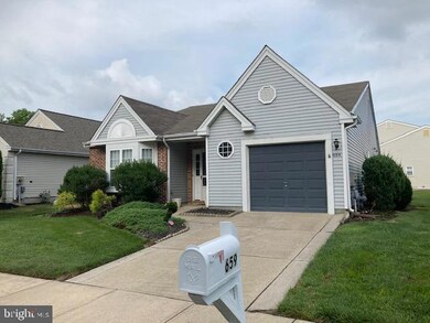 659 Cascade Dr S, Mount Laurel, NJ 08054 - photo 2