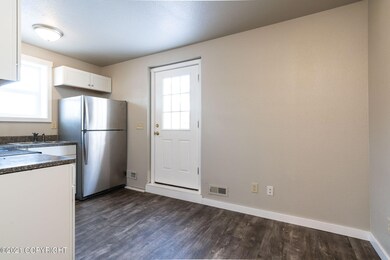 Lower_Kitchen_Living_3