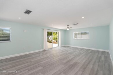 Living Room/Pool Access