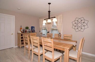 _RMJ3125 dining room