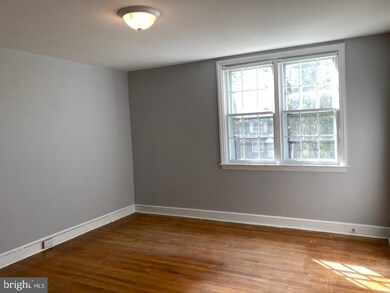 1111 Tremont Dr, Glenolden, PA 19036 - photo 6