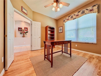 Office/flex room