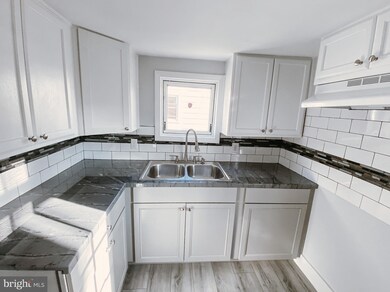 510 W 7th St, Laurel, DE 19956 - photo 3