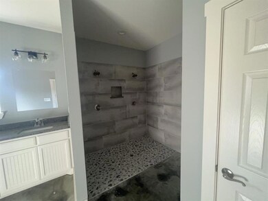 451 Advance Rd, Weatherford, TX 76088 - photo 5