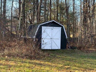 26 Cleo Cir, Rochester, NH 03868 - photo 2