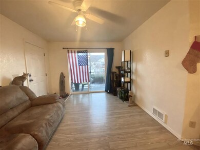 135 Baker St unit 104, Moscow, ID 83843 - photo 3