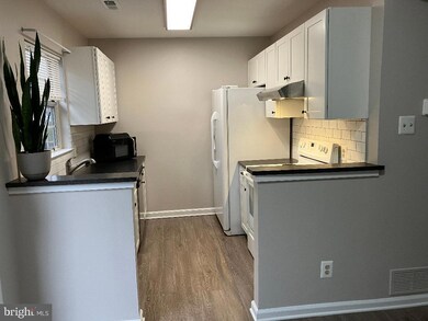 7 Parkview Cir, Southampton, PA 18966 - photo 6