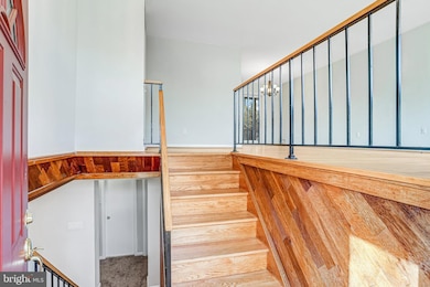 4304 San Carlos Dr, Fairfax, VA 22030 - photo 3