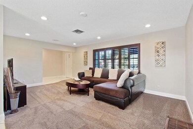 3040 Emerald Ln, Lake Worth, FL 33462 - photo 5