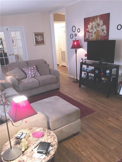 5 Spruce Cir, Bath, PA 18014 - photo 4