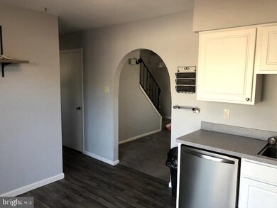 407 Acorn St, Lansdale, PA 19446 - photo 4