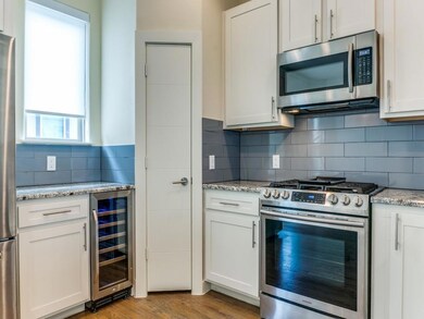 5905 Ross Ave unit 3, Dallas, TX 75206 - photo 2