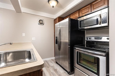 22304 Maple St, Saint Clair Shores, MI 48081 - photo 4