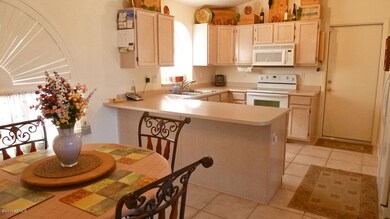 6 - Kitchen