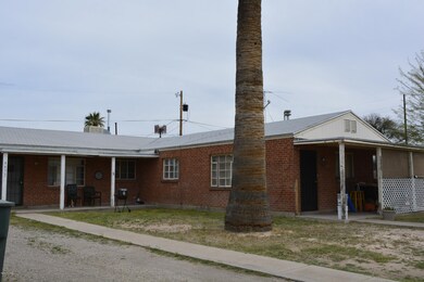 4633 E 17th St, Tucson, AZ 85711 - photo 2