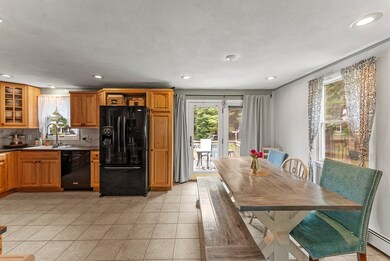 31 Quaker Rd, Carver, MA 02330 - photo 5